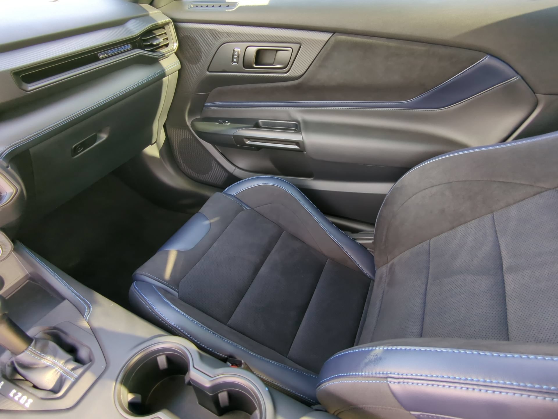 Used 2025 Ford Mustang Dark Horse RWD image 52