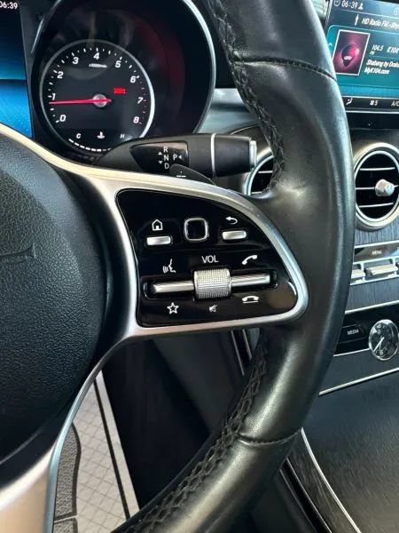 Used 2019 Mercedes-Benz C 300 4MATIC Sedan image 30