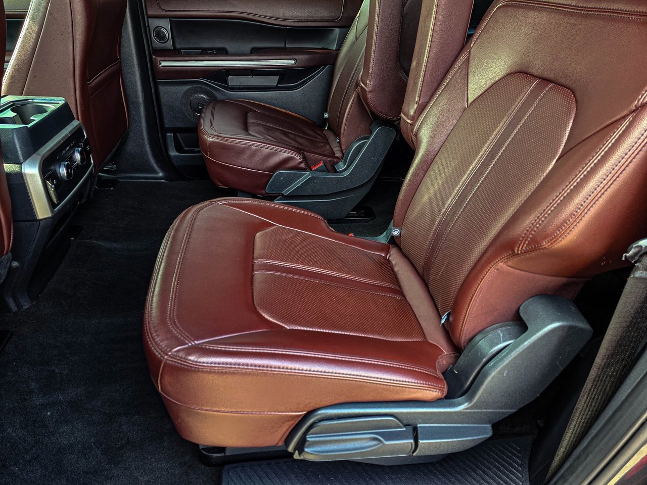 Used 2024 Ford Expedition Max Limited image 32