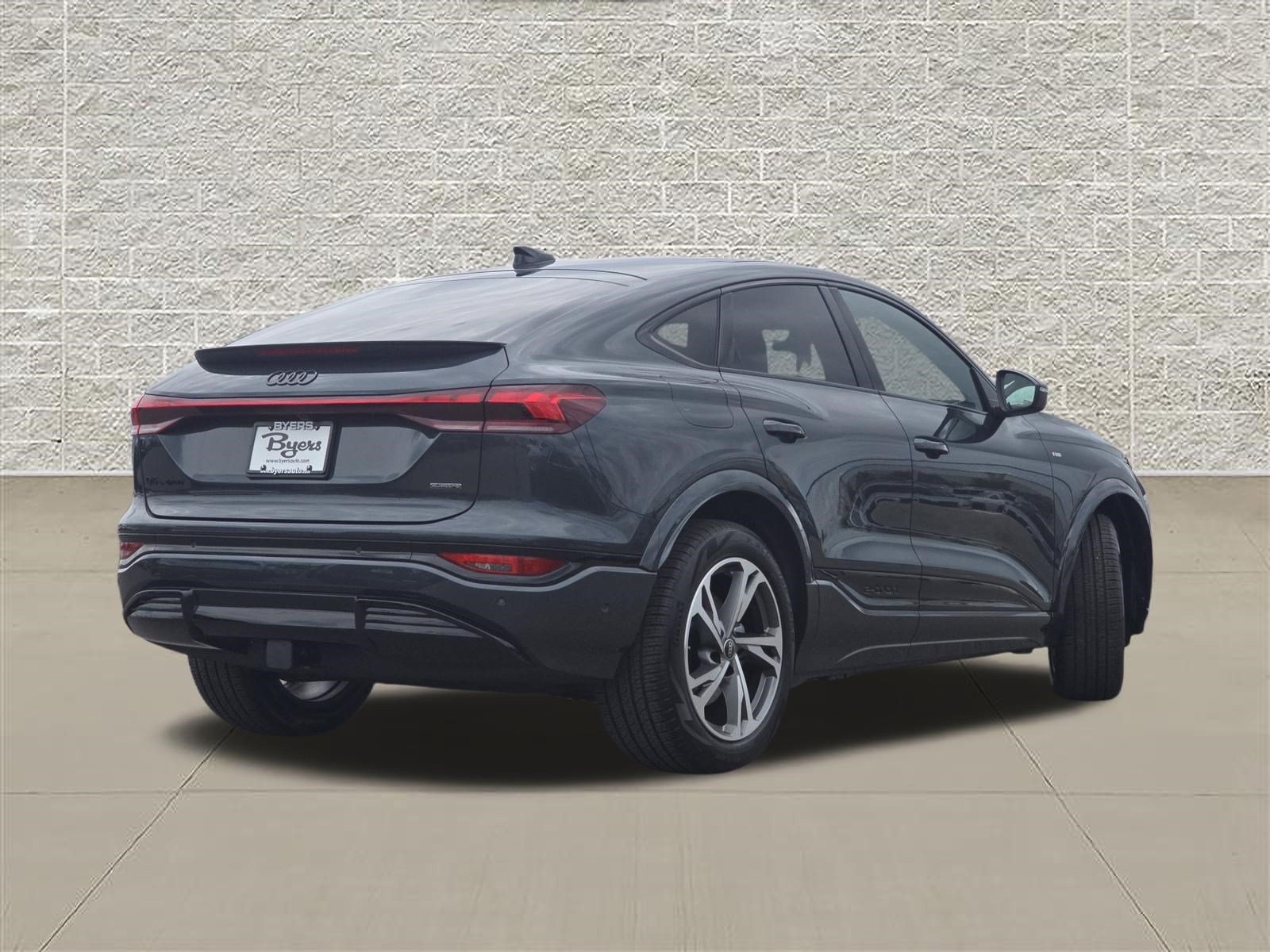 New 2027 Audi Q6 e-tron Premium Plus AWD/4WD image 7