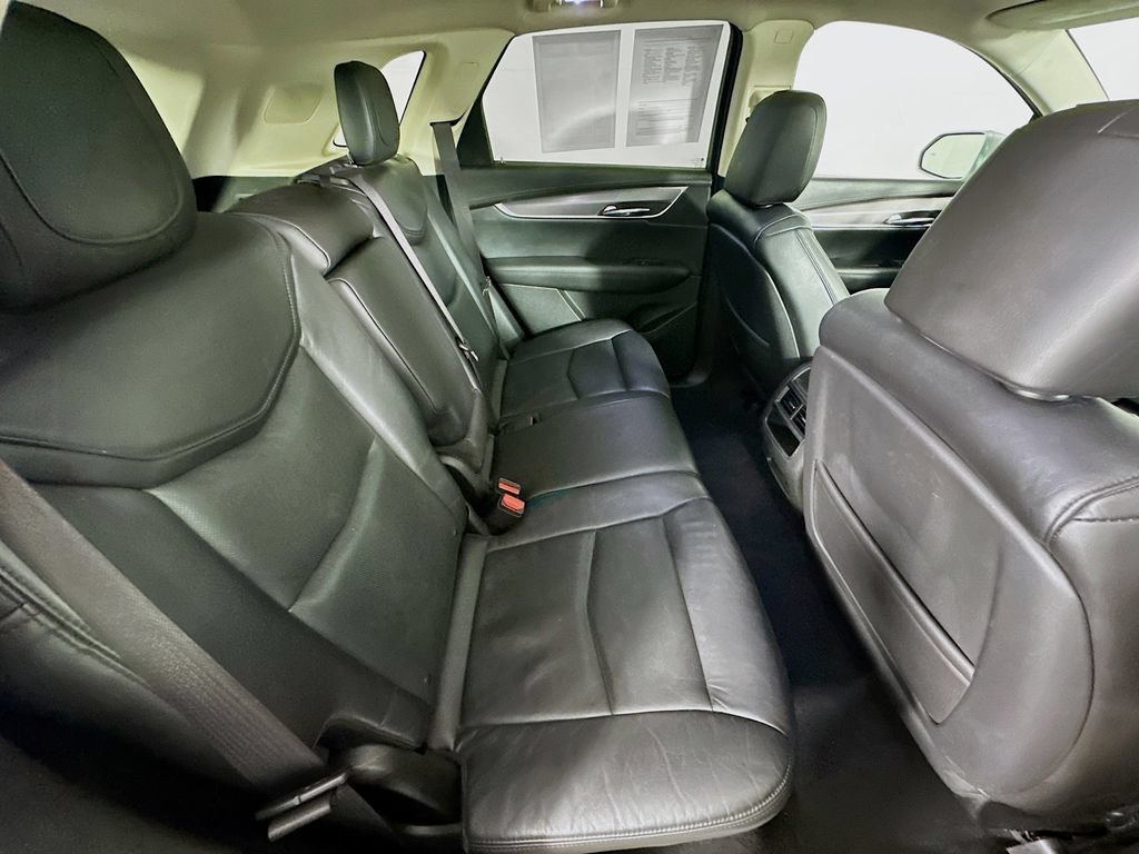 Used 2017 Cadillac XT5 Luxury FWD image 35