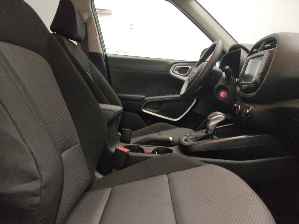 Used 2022 Kia Soul LX w/ Technology Package FWD image 21