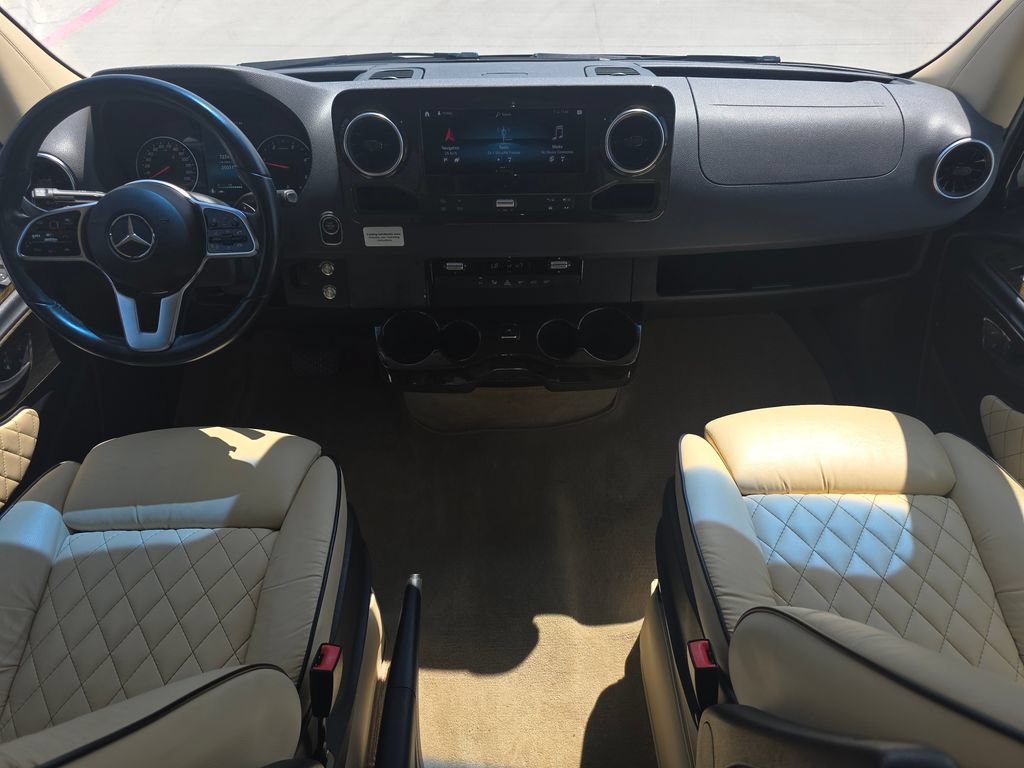 Used 2020 Mercedes-Benz Sprinter 3500 image 31