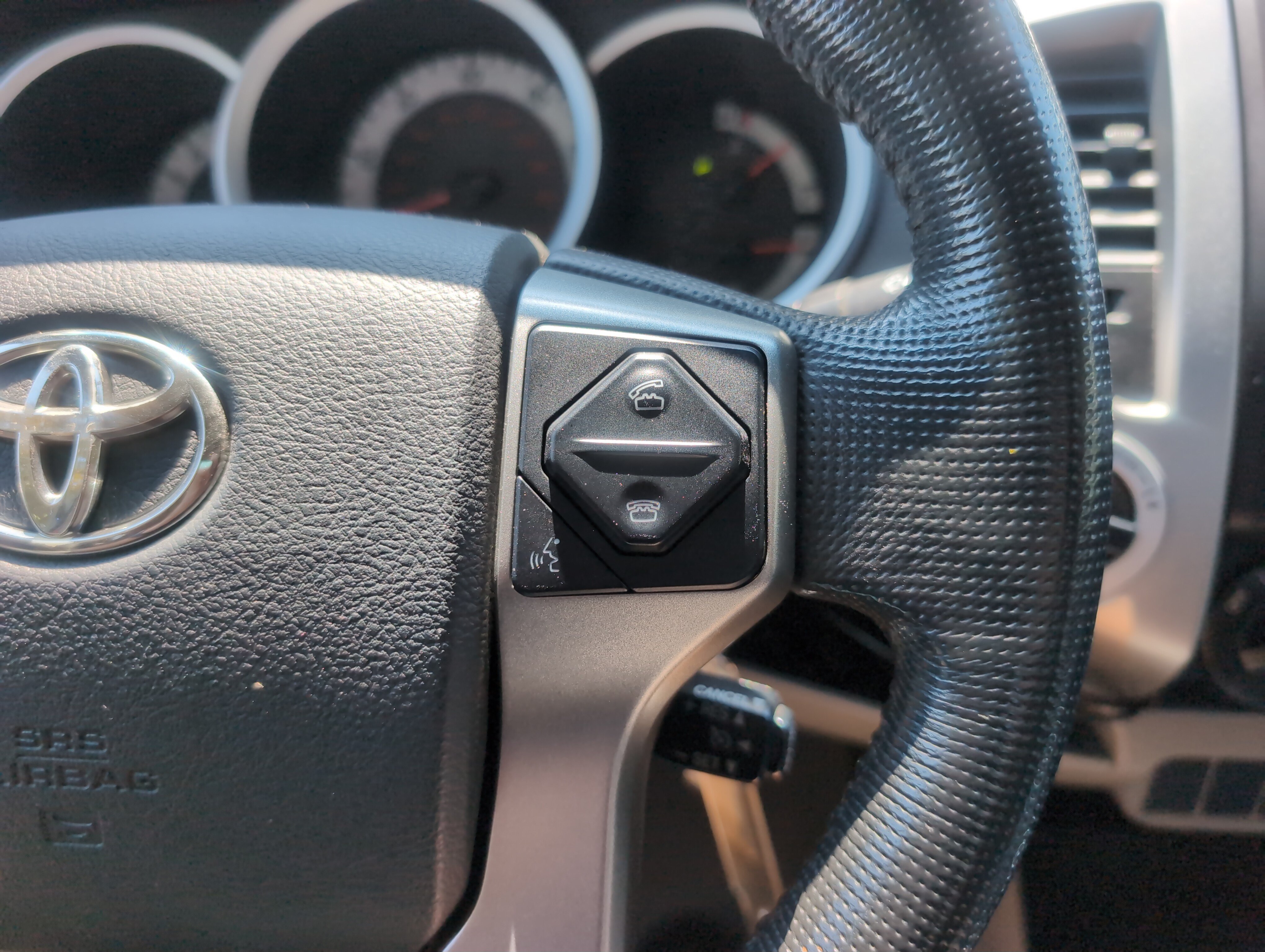 Used 2014 Toyota Tacoma 4x4 Double Cab image 20