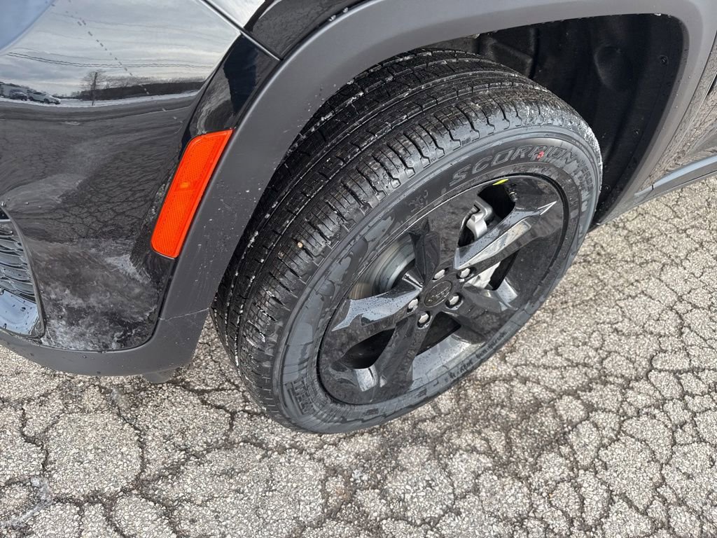 New 2025 Jeep Grand Cherokee Limited image 19