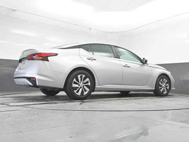 Used 2020 Nissan Altima 2.5 S FWD image 29