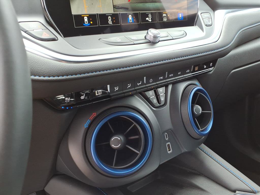 Used 2024 Chevrolet Blazer RS w/ Driver Confidence II Package image 14