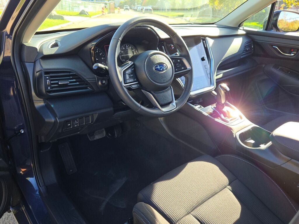 Used 2025 Subaru Legacy Premium AWD/4WD image 23