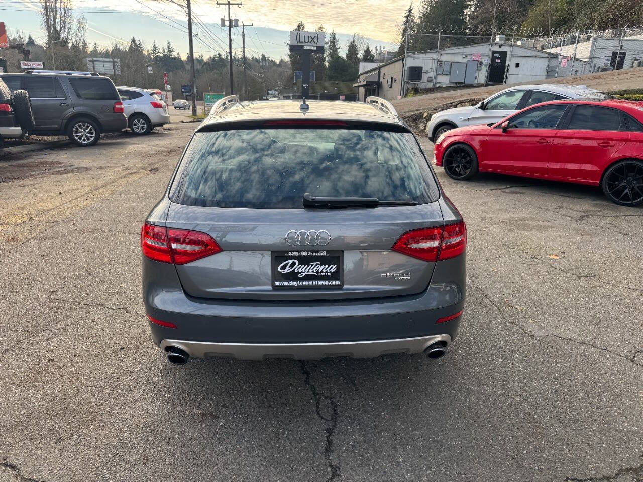 Used 2013 Audi A4 Premium Plus w/ Premium Plus Pkg image 4