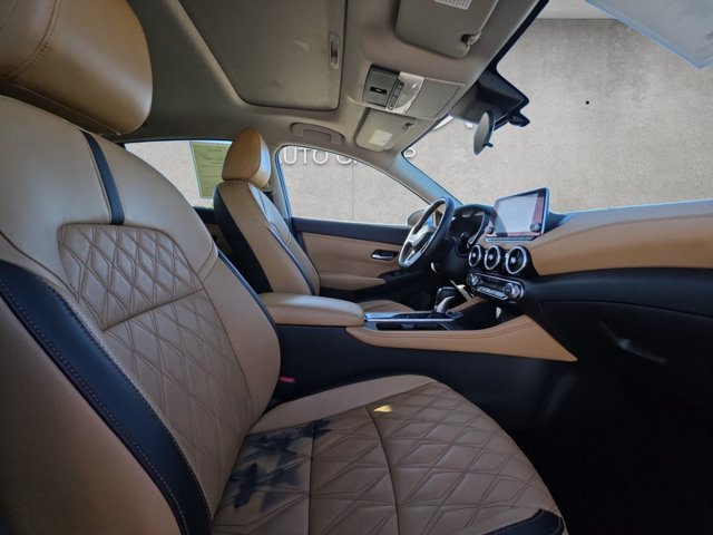 Used 2022 Nissan Sentra SV w/ SV Premium Package FWD image 24