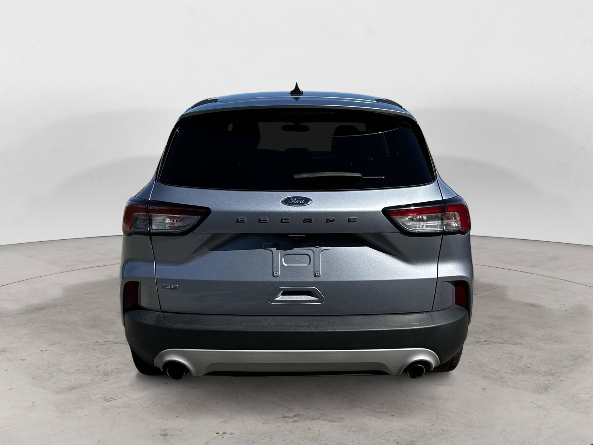 Used 2022 Ford Escape SE w/ Convenience Package FWD image 7