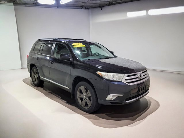 Used 2012 Toyota Highlander 4WD image 2