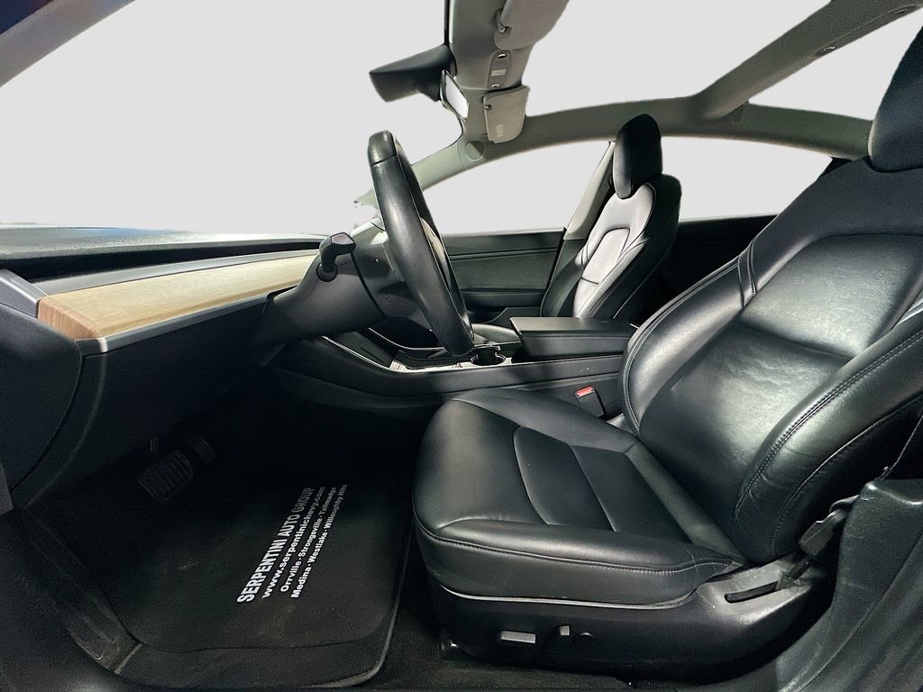 Used 2018 Tesla Model 3 Long Range image 21