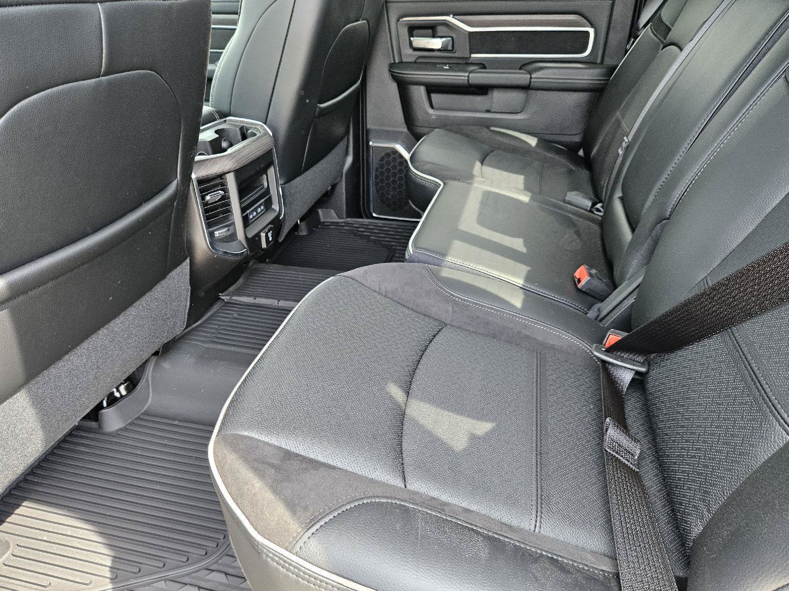 New 2027 RAM 3500 Laramie AWD/4WD image 19