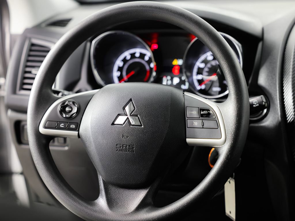 Used 2024 Mitsubishi Outlander Sport ES image 19
