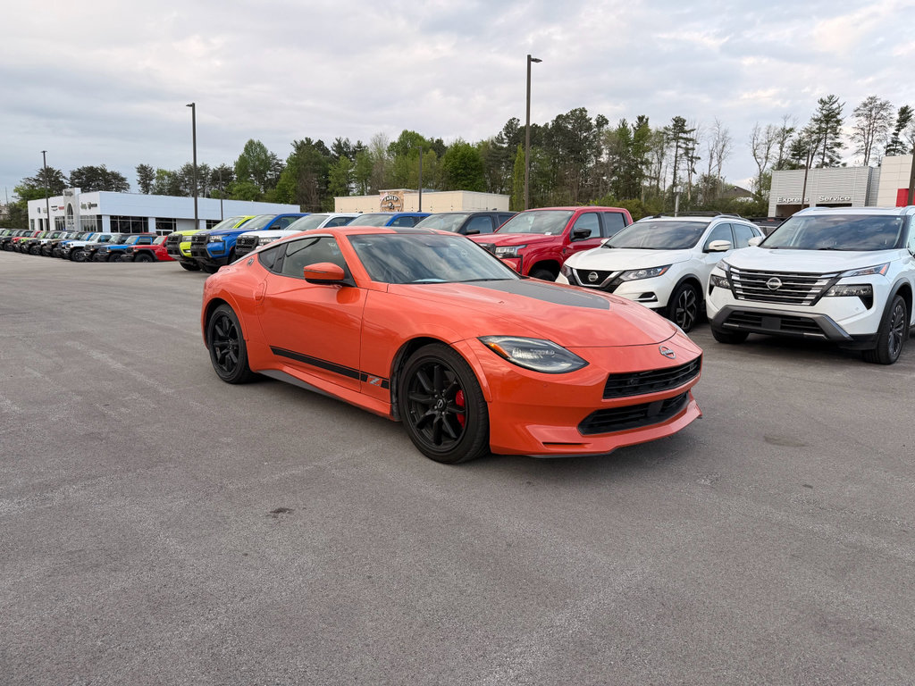 Used 2024 Nissan Z Performance w/ Heritage Edition image 3