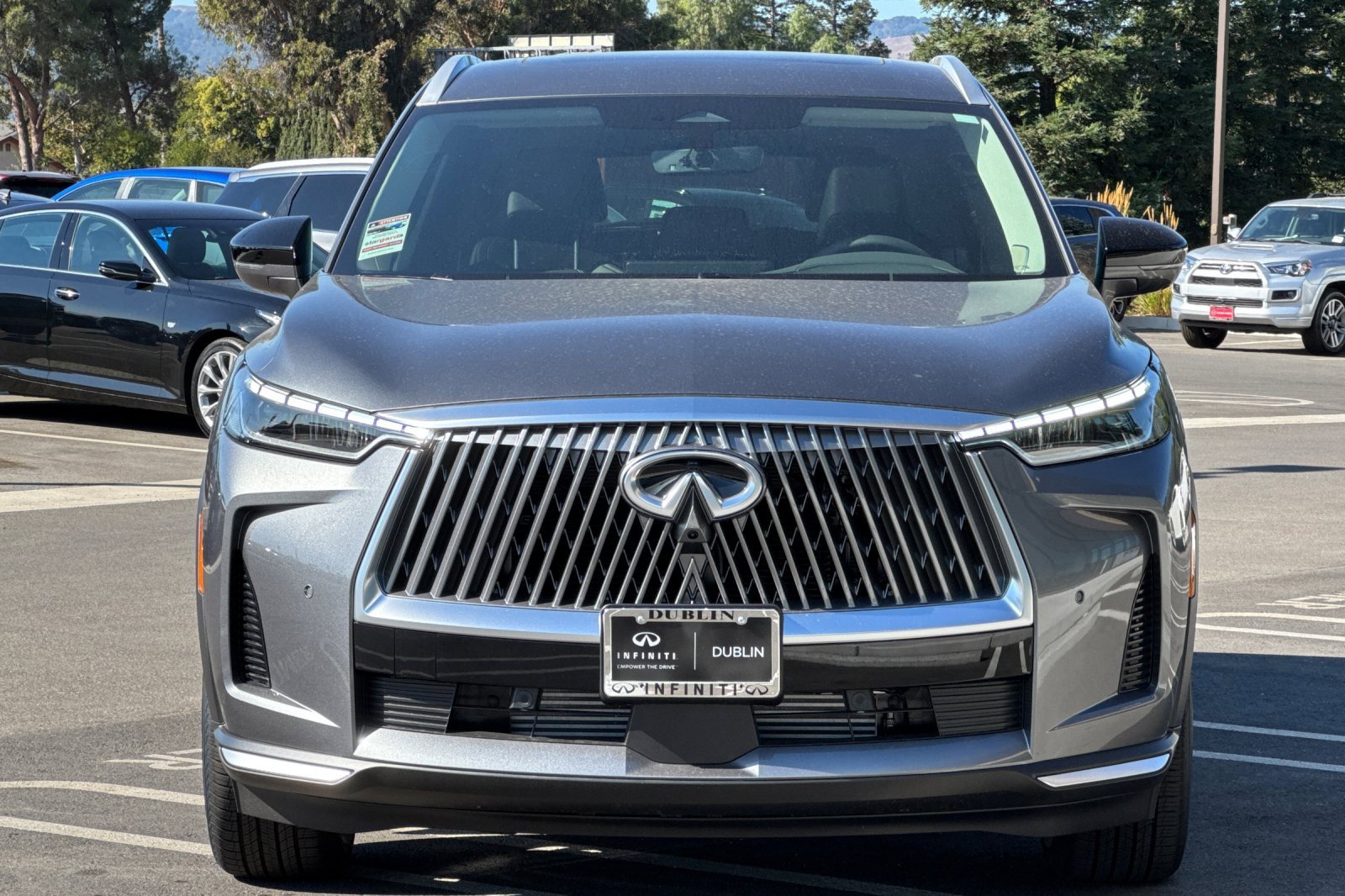 New 2026 INFINITI QX60 Luxe w/ Cargo Package image 8