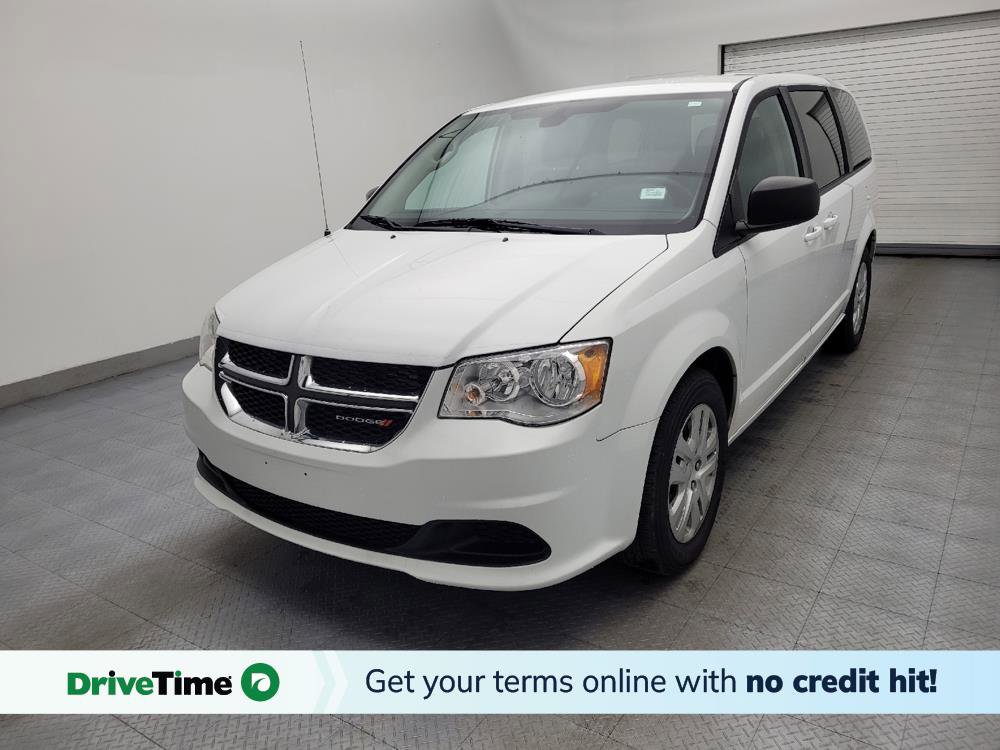 Used 2018 Dodge Grand Caravan SE w/ UConnect Hands-Free Group image 1