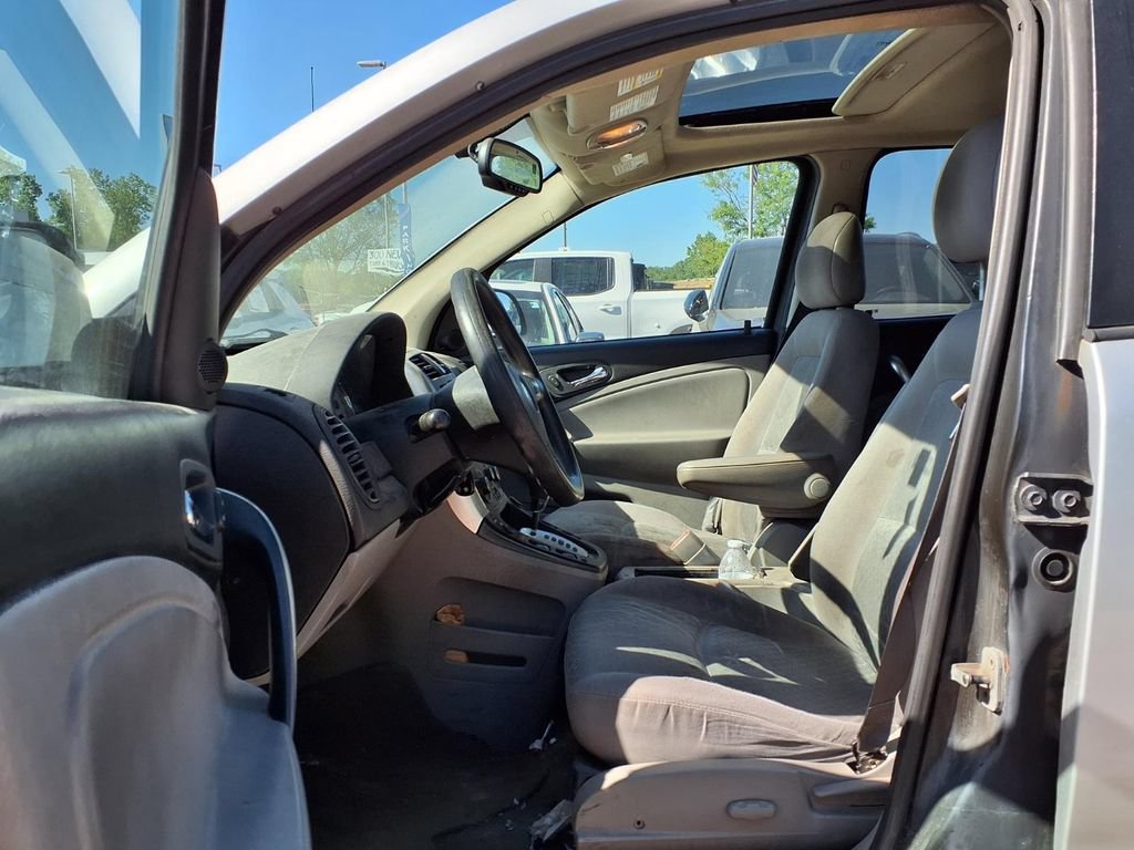 Used 2007 Saturn Vue 2WD w/ Comfort Pkg image 9