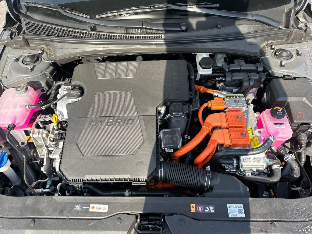 New 2026 Hyundai Elantra Hybrid FWD image 26