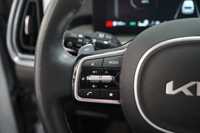 Used 2025 Kia Sorento SX Prestige image 23