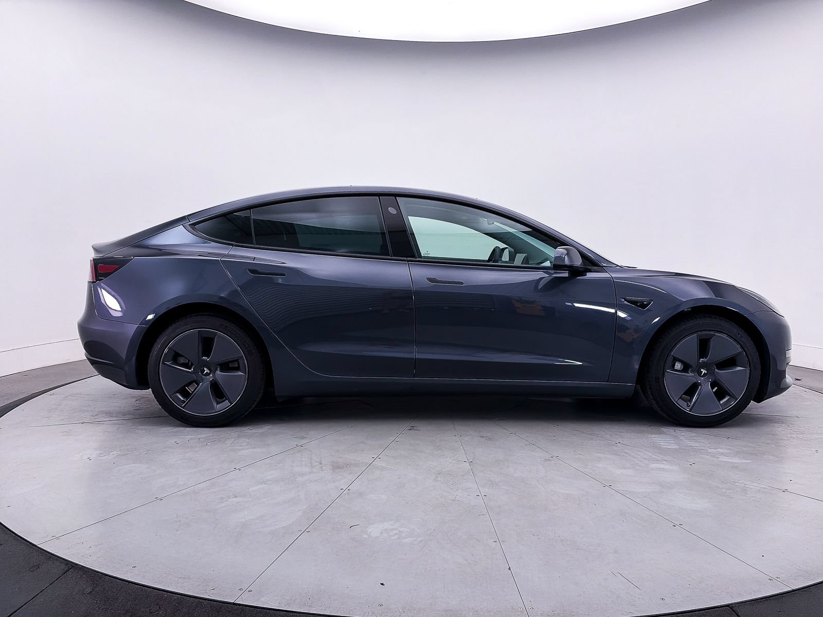Used 2023 Tesla Model 3 Standard Range RWD image 36