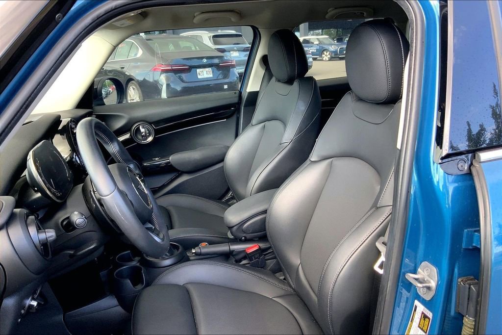 Certified 2022 MINI Cooper S image 26