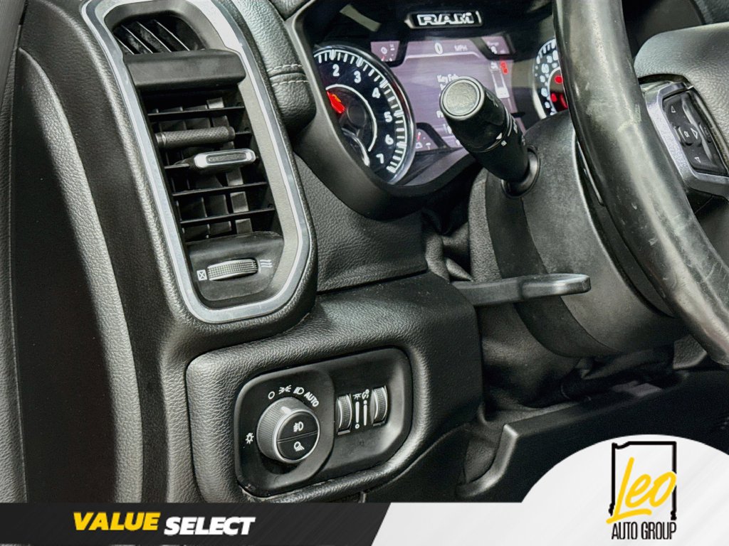 Used 2020 RAM 1500 Laramie AWD/4WD image 12