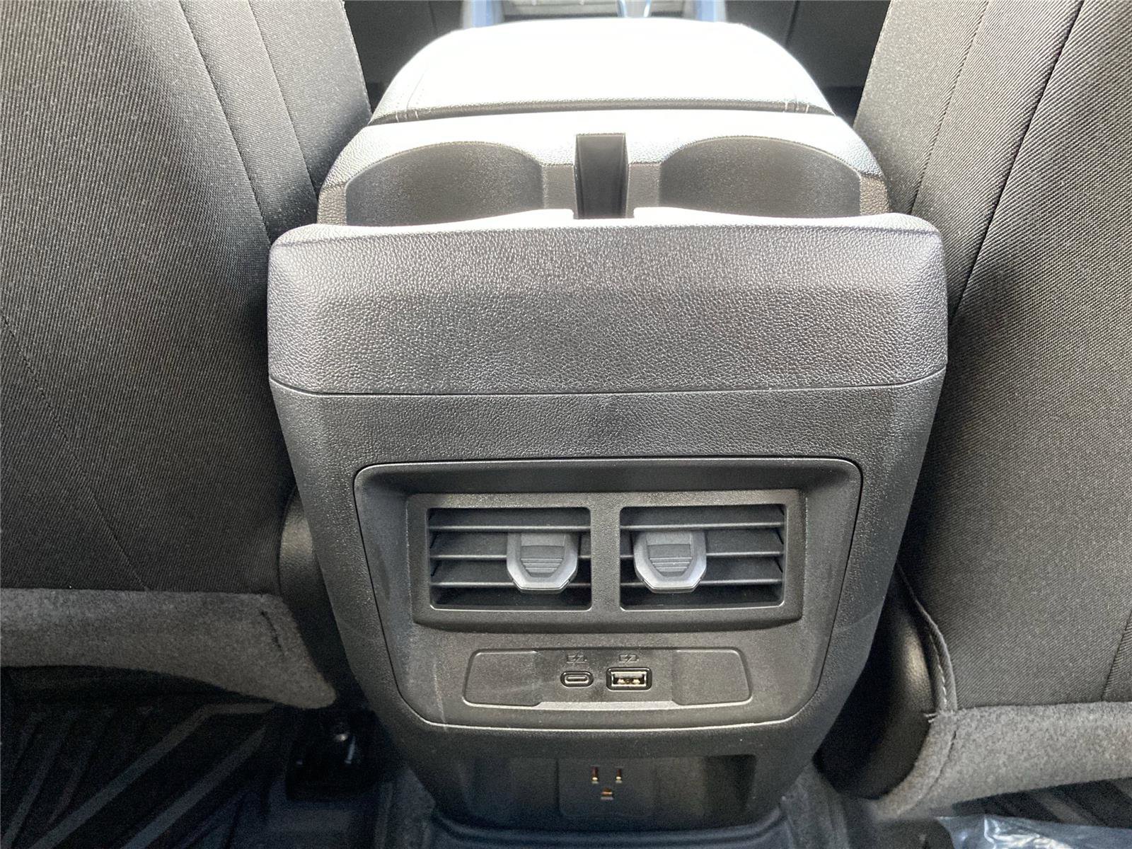 New 2026 GMC Canyon Elevation w/ Convenience Package image 18