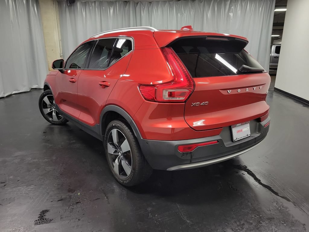 Used 2019 Volvo XC40 T5 Momentum AWD/4WD image 7