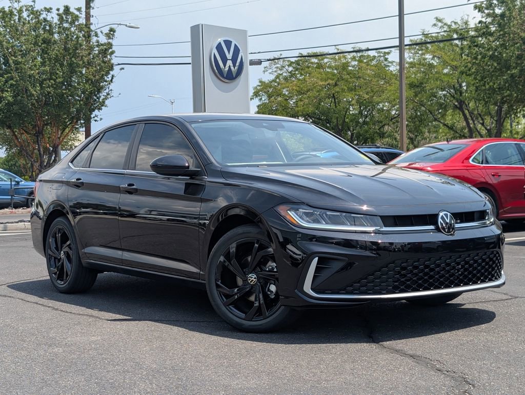 New 2025 Volkswagen Jetta SE image 1