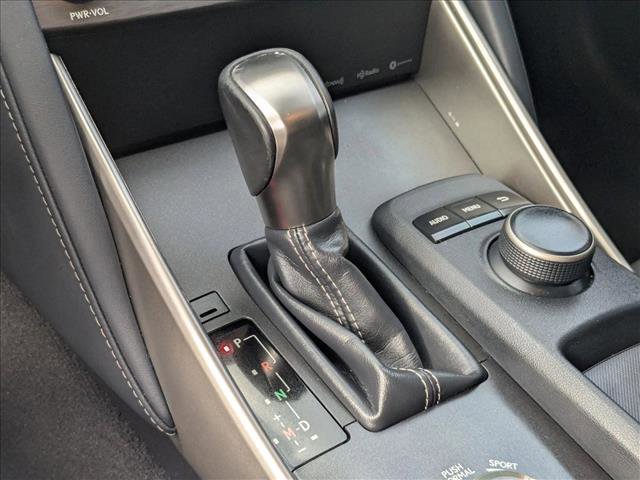 Used 2019 Lexus IS 300 image 12