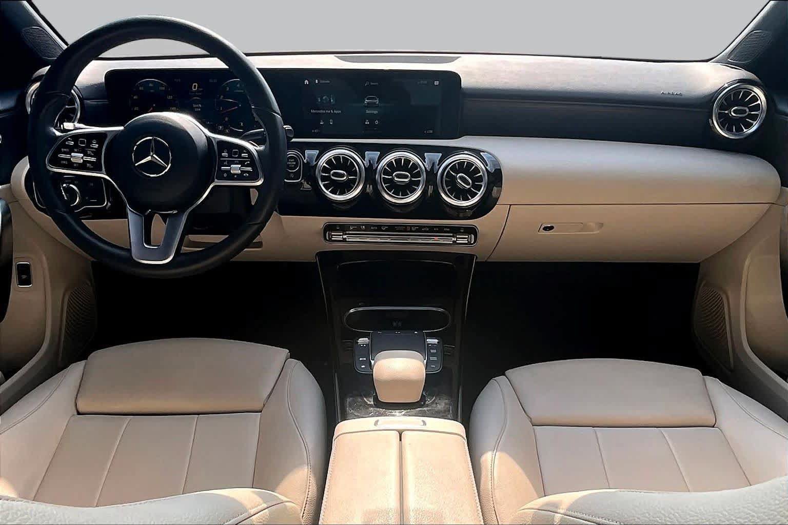 Used 2021 Mercedes-Benz A 220 image 15