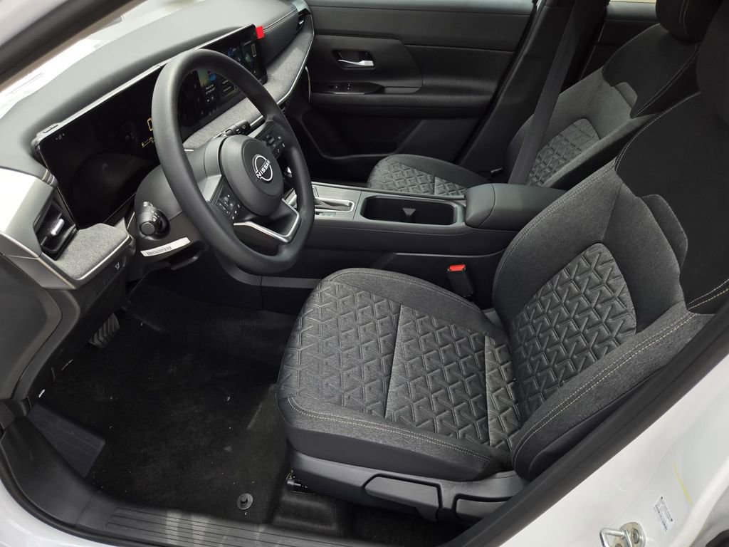 New 2026 Nissan Kicks SV FWD image 18