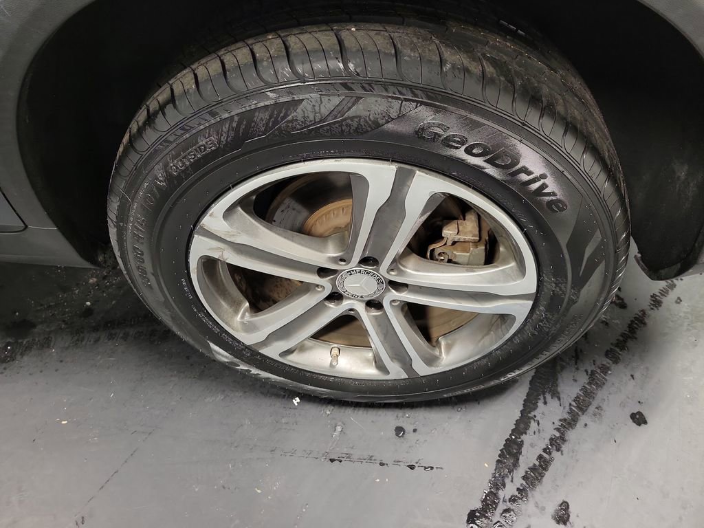 Used 2017 Mercedes-Benz GLC 300 image 11