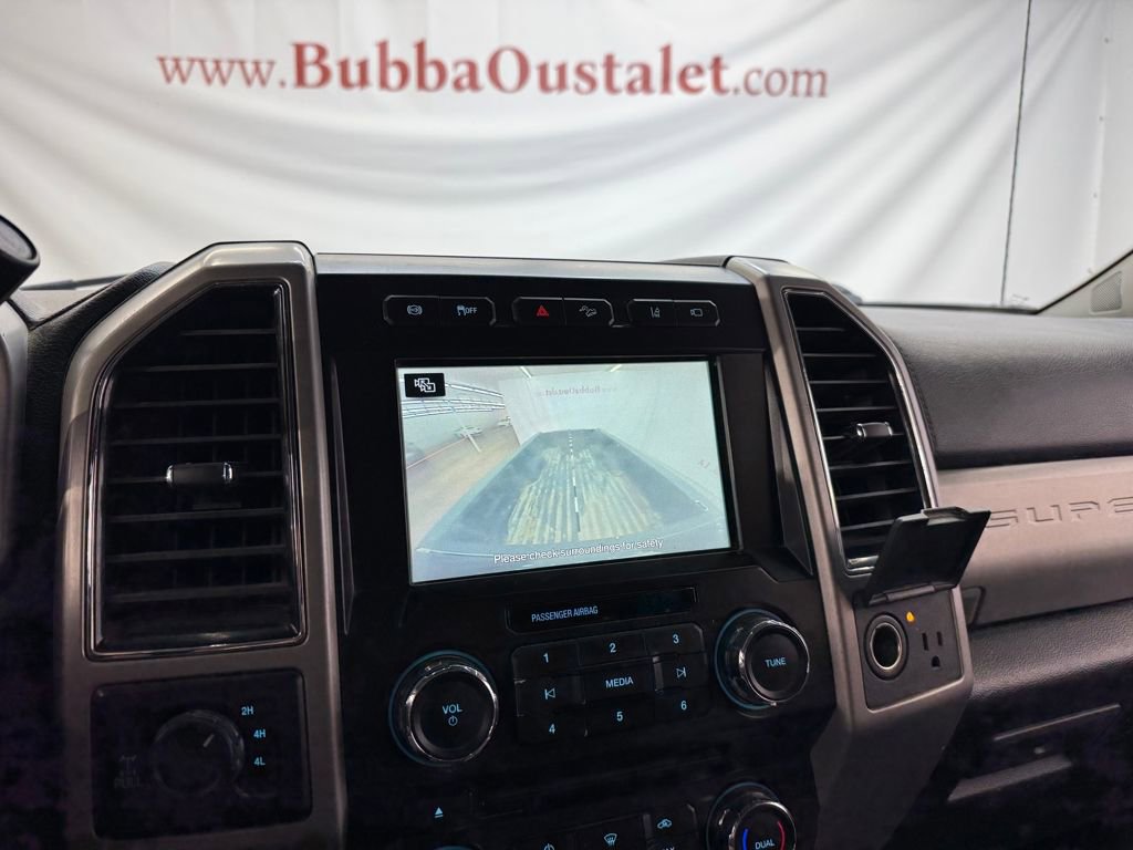 Used 2018 Ford F350 Lariat w/ Lariat Ultimate Package image 13