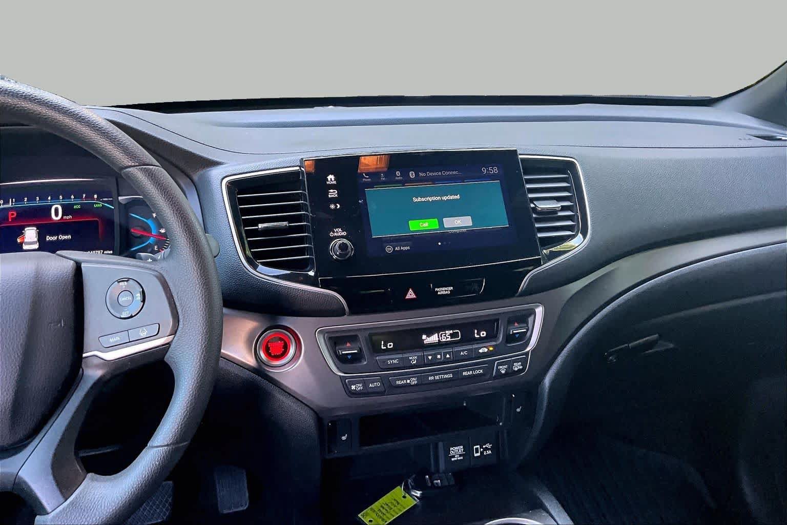 Certified 2022 Honda Pilot Sport image 7