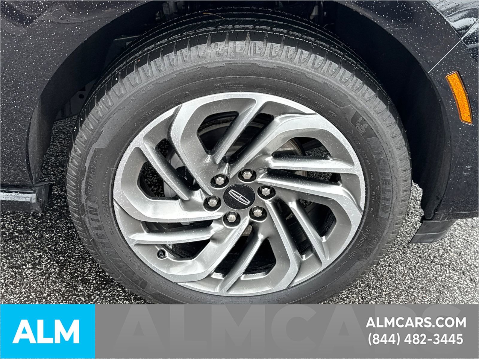 Used 2025 Lincoln Navigator L Reserve AWD/4WD image 15