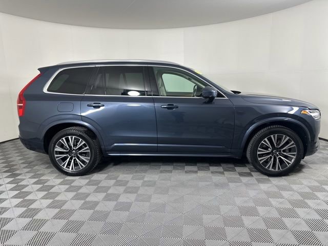 Used 2022 Volvo XC90 T6 Momentum w/ Climate Package image 2