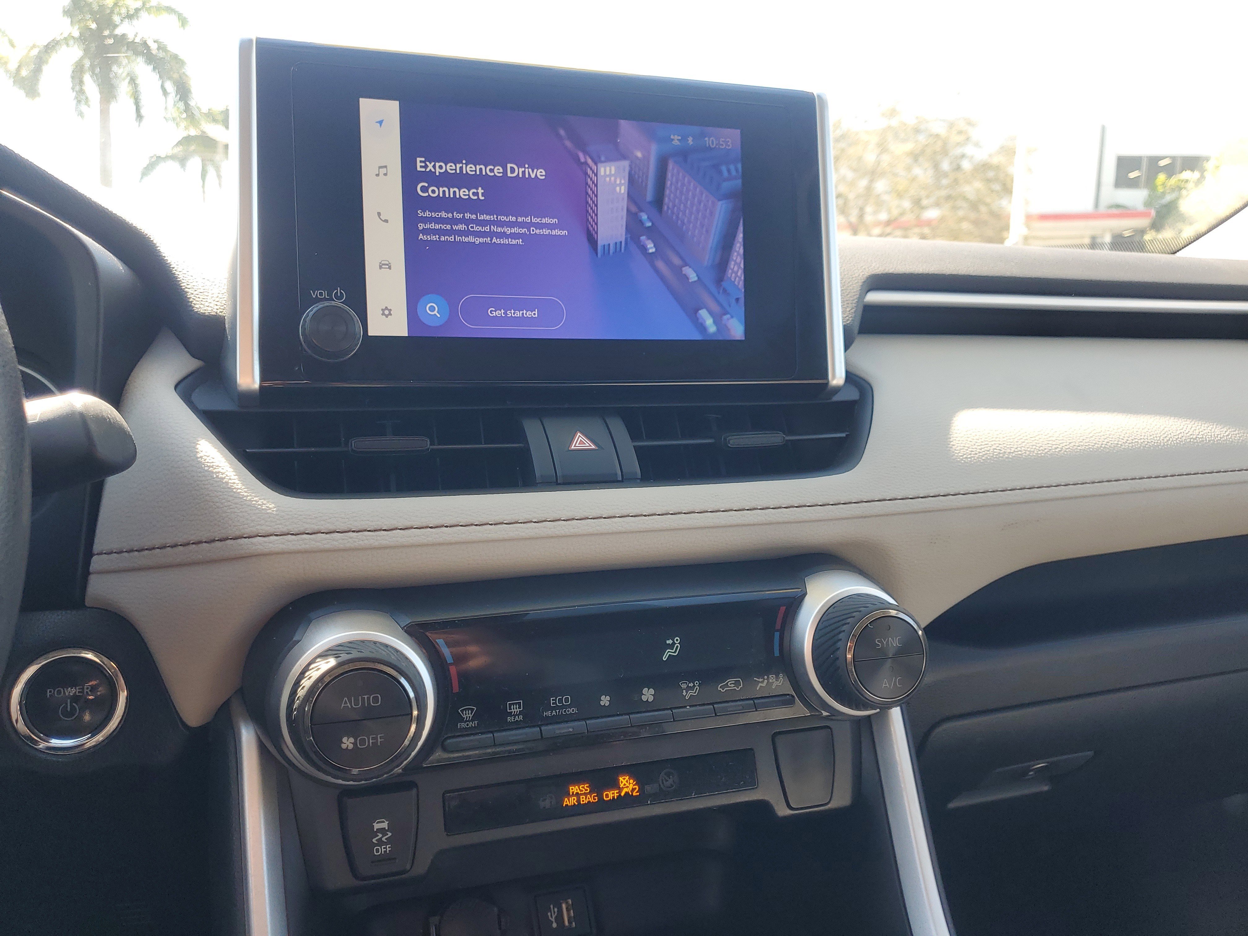 Used 2024 Toyota RAV4 XLE image 17