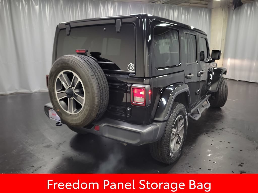 Used 2023 Jeep Wrangler Unlimited Sahara AWD/4WD image 8