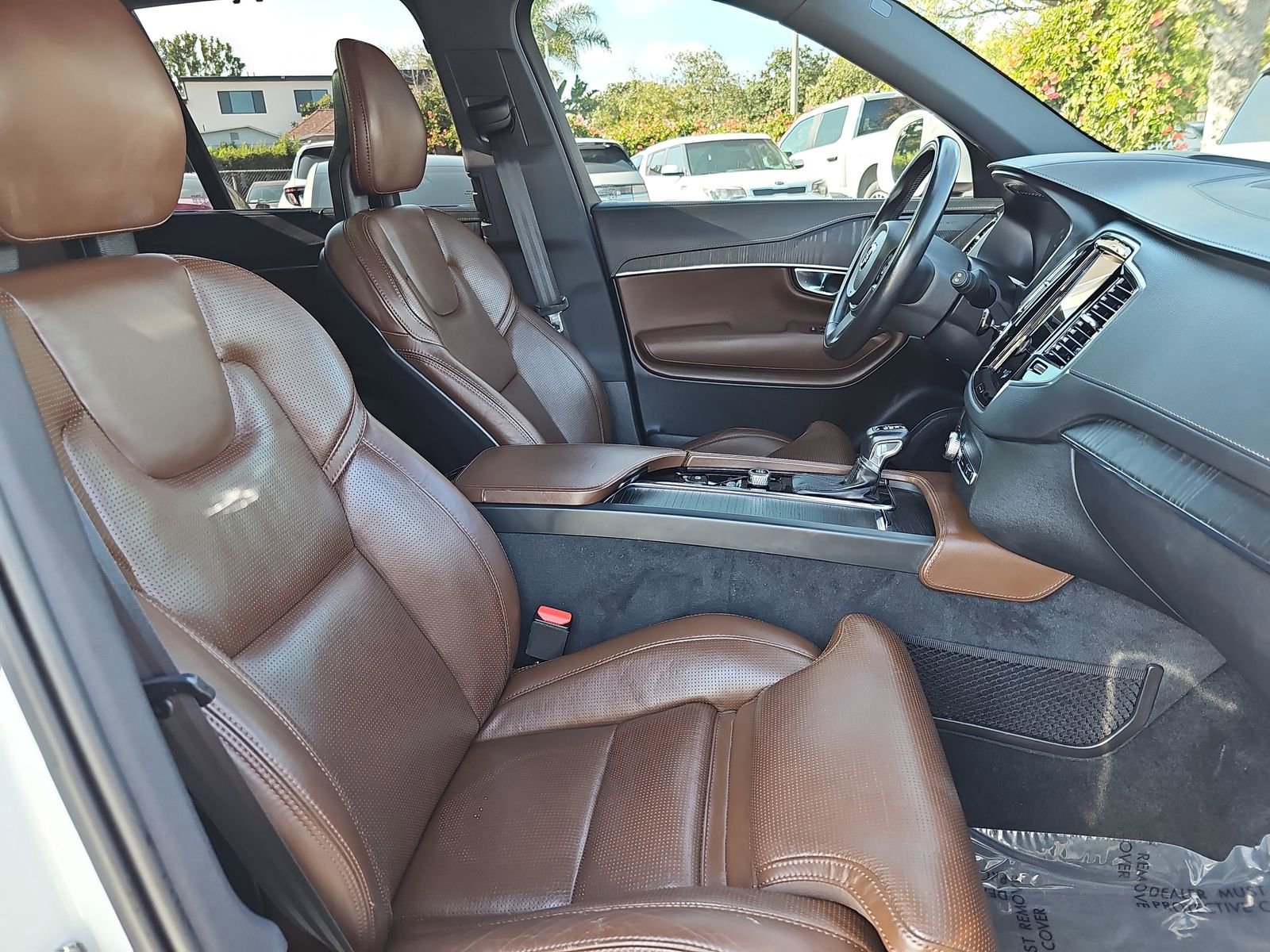 Used 2021 Volvo XC90 T6 Inscription w/ Advanced Package AWD/4WD image 10