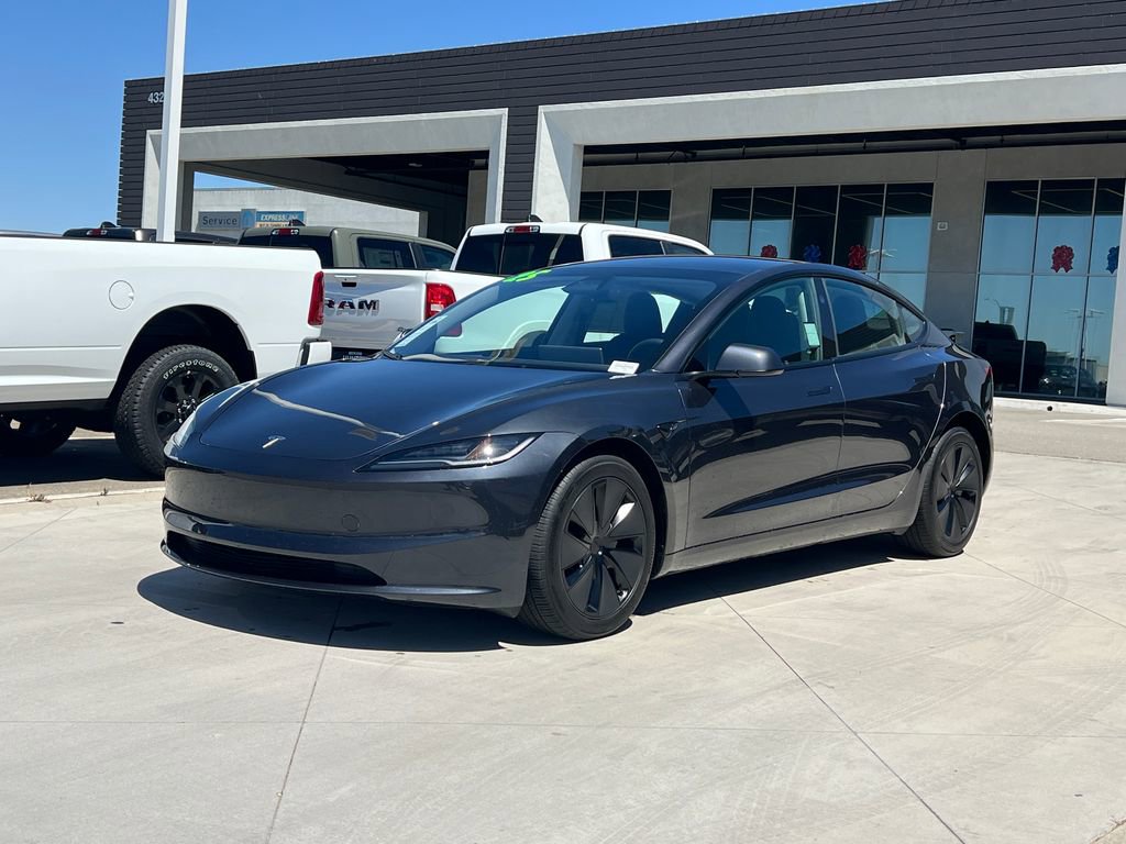 Used 2025 Tesla Model 3 Long Range image 2