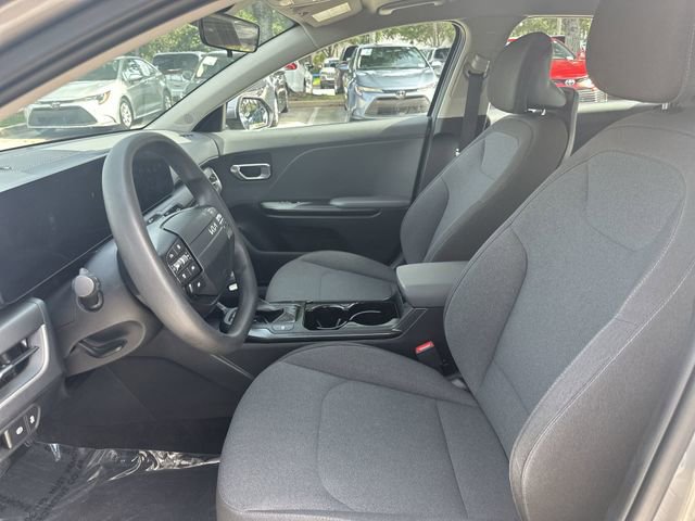 Used 2025 Kia K4 FWD image 23