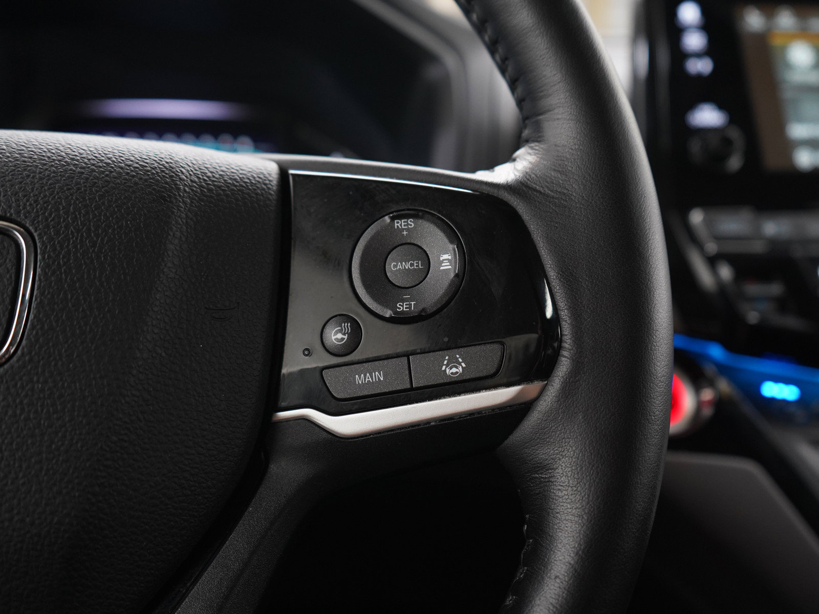 Used 2018 Honda Odyssey Elite image 31