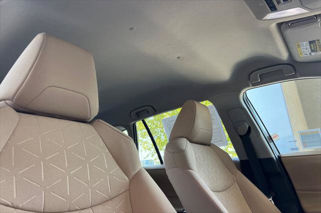 Certified 2022 Toyota RAV4 XLE AWD/4WD image 18
