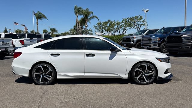 Used 2021 Honda Accord Sport image 2