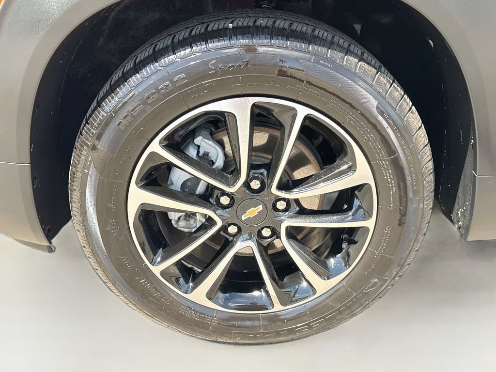 Used 2025 Chevrolet TrailBlazer LT FWD image 27