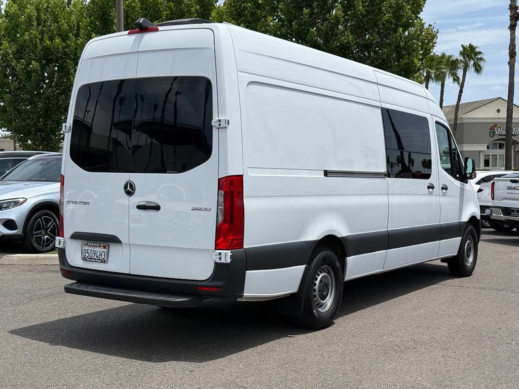 Used 2020 Mercedes-Benz Sprinter 2500 image 8