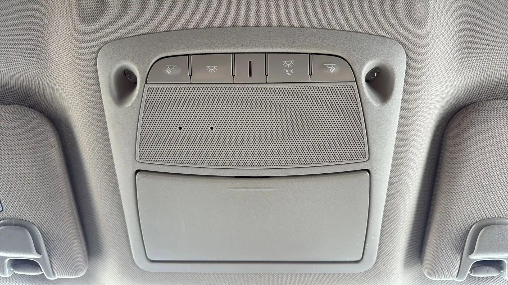 Used 2018 Nissan Murano SV image 21